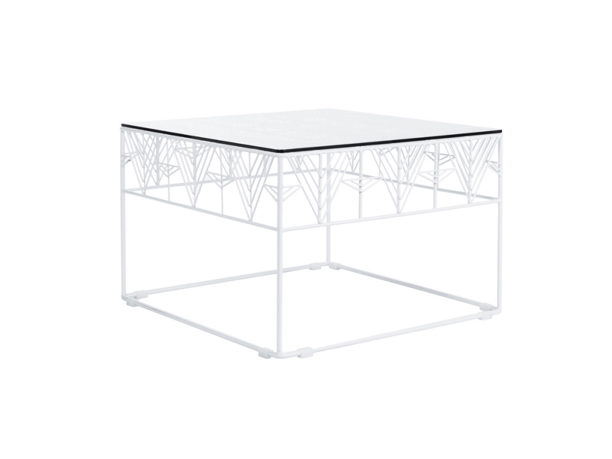 Jagger White Glass .png