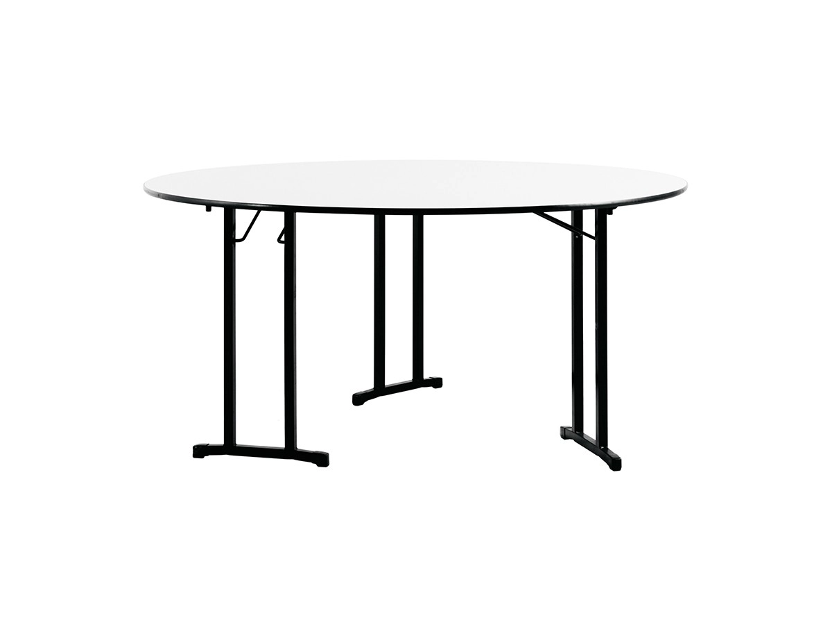 1.5m Round Trestle Table .jpg