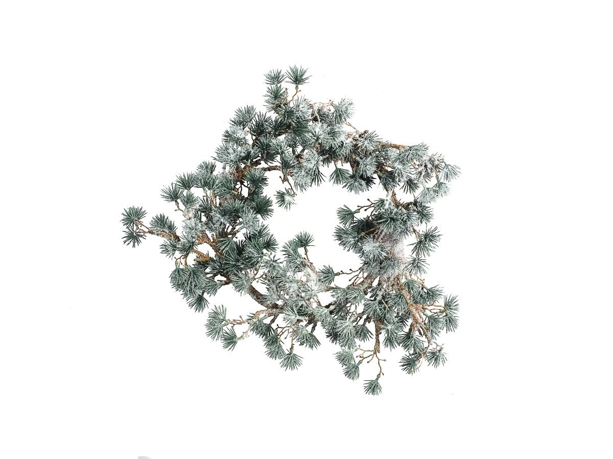 Akita Needle Wreath .jpg