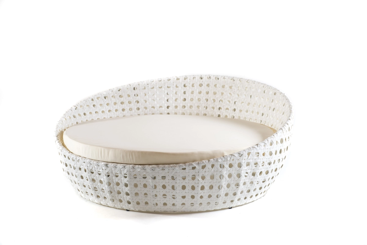 Rattan  Daybed White .jpg